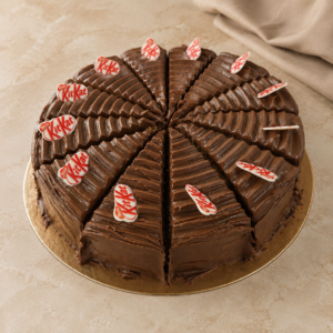 Tarta Porciones Kit Kat - Confitería Sanfer